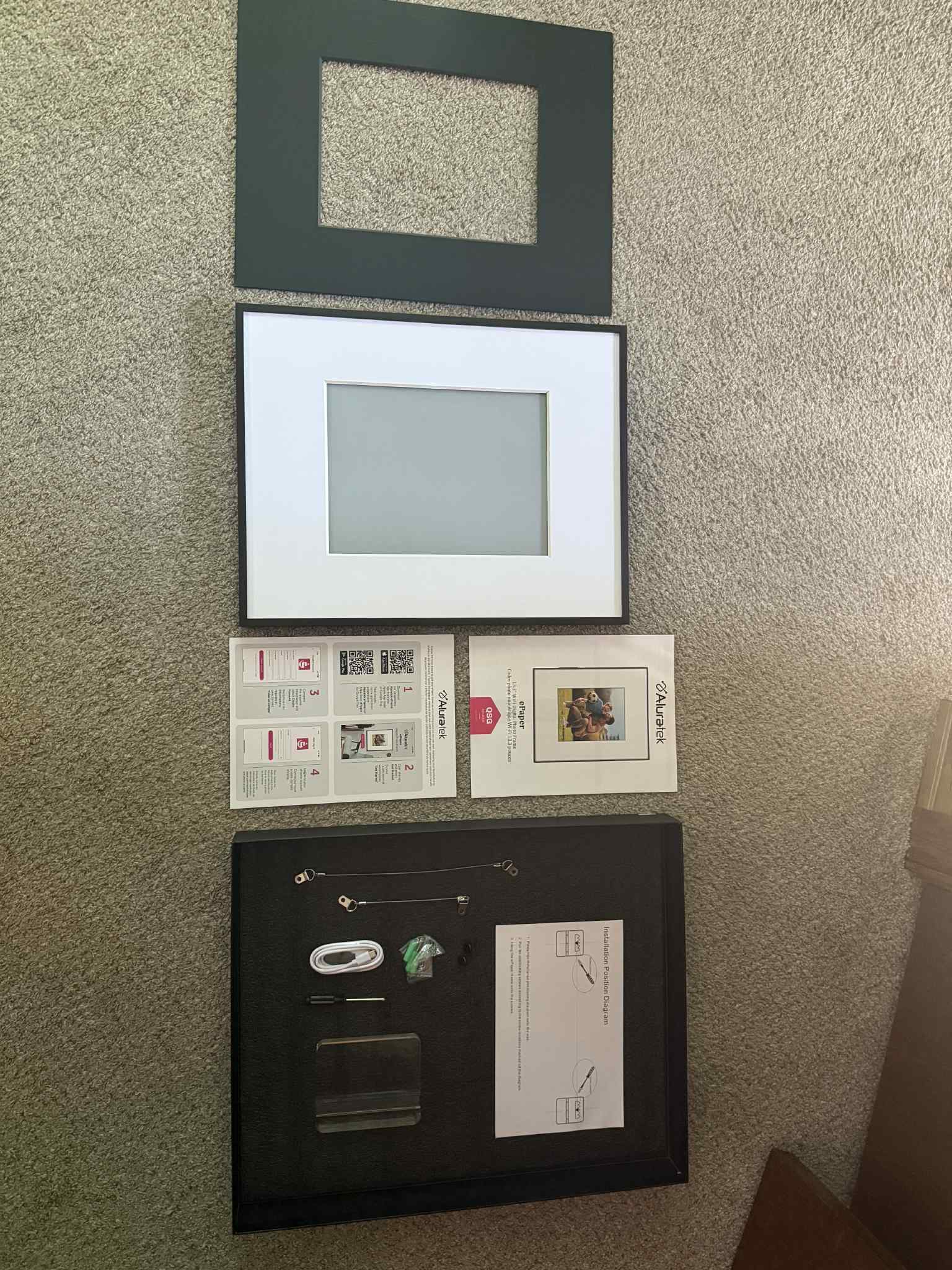 Aluratek ePaper digital photo frame parts before setup