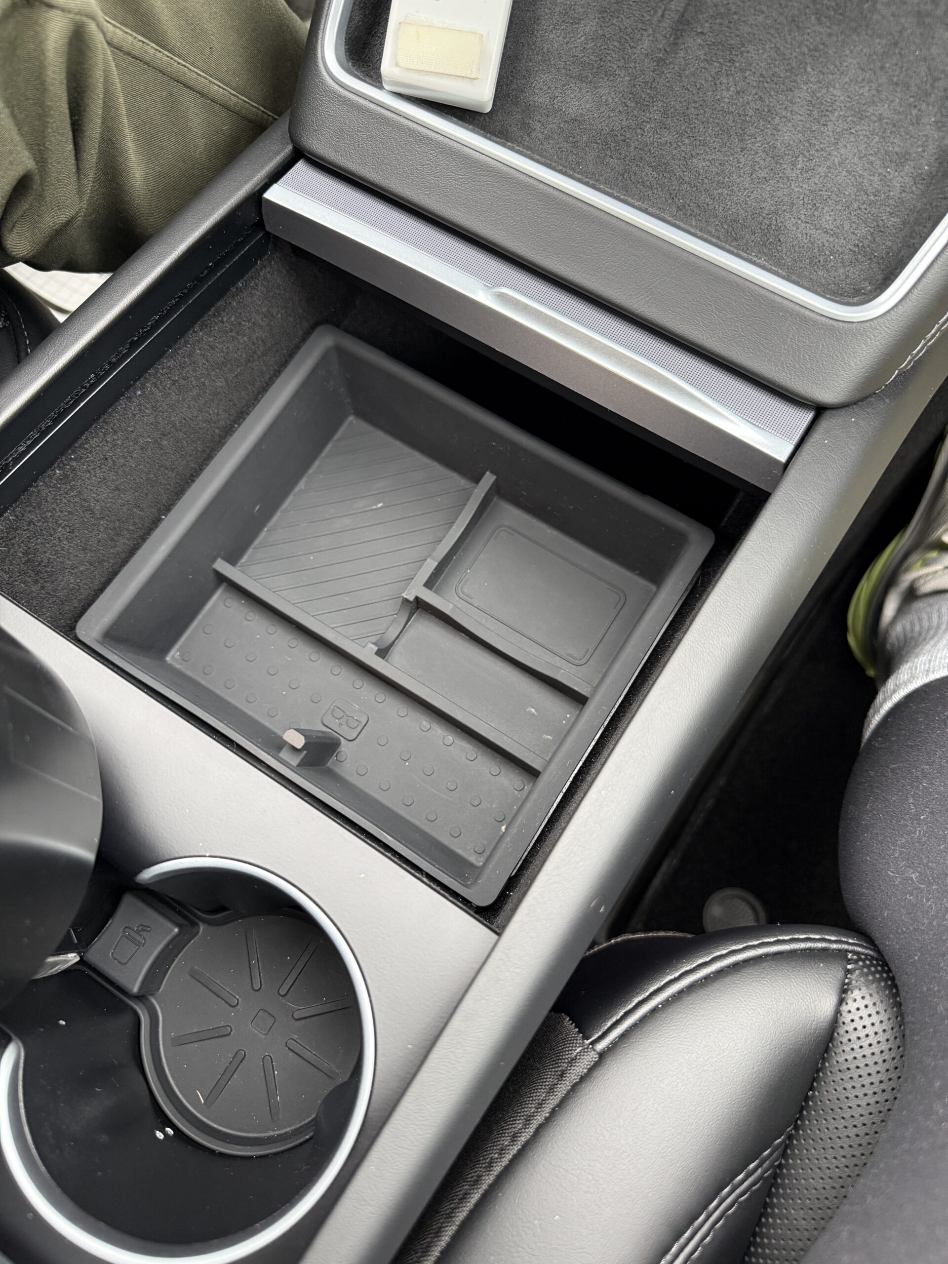 Tesla Model Y Juniper center console organizer accessory